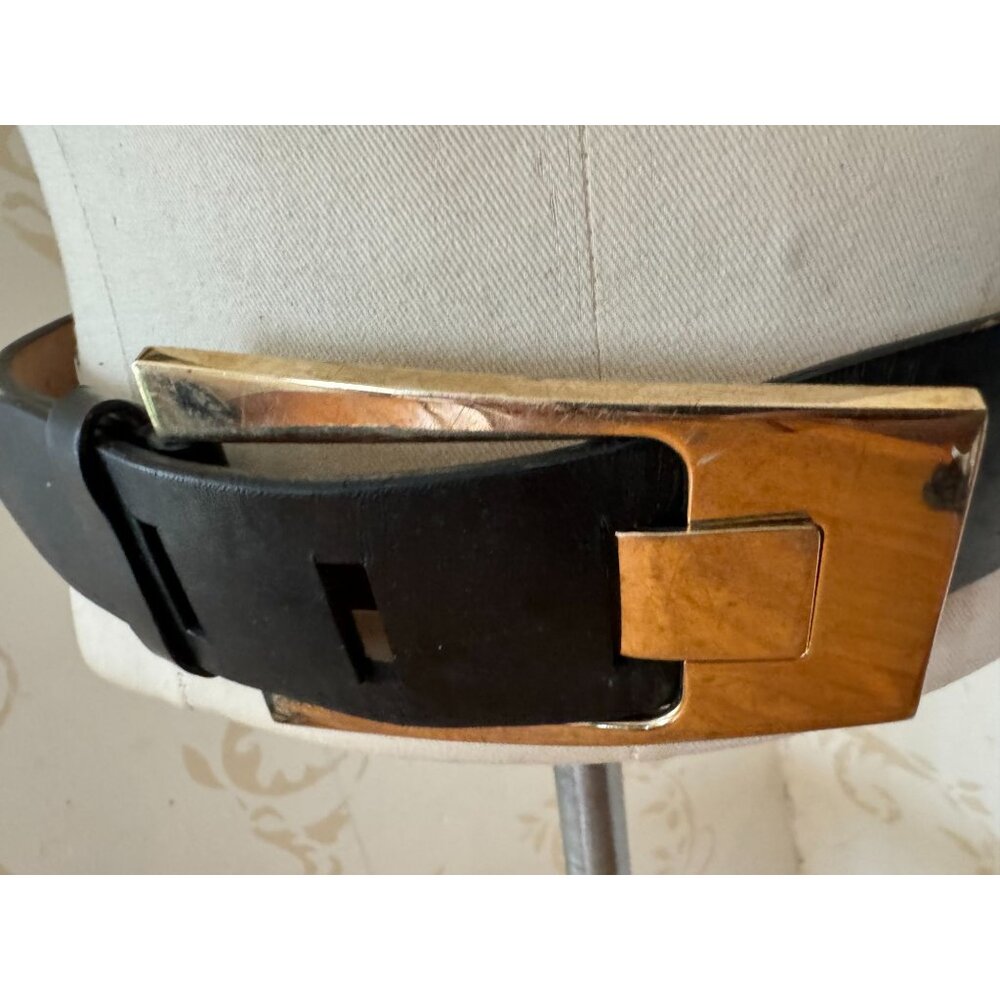 Gucci Black and Gold Women's Belt